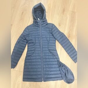 Lululemon Pack it Down Puffer Size 4